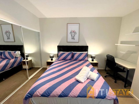 Pretty Penthouse - Close To ANU - Accommodation Cairns 3
