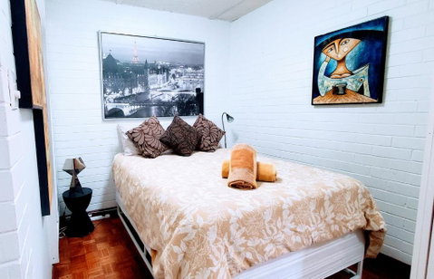Quaint & Tranquil Subiaco 1 Bedroom Apartment - Accommodation Cairns 0