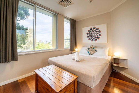 Quaint Auchenflower 1B1B Apt W Parking Close To UQ - Accommodation Cairns 0