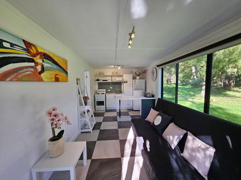 Quiet Cabin In The Forest-Pearcedale - Accommodation Cairns 2