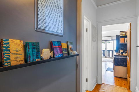 Rawsons Shack Beachfront Unit Suits Single Or Couple - Accommodation Cairns 2