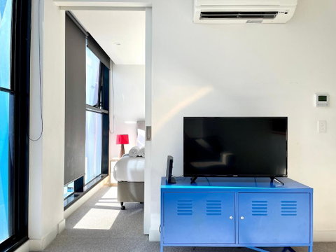 Readyset Apartments On Bouverie - Accommodation Cairns 0