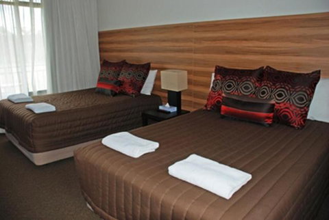 Red Cedars Motel - Accommodation Cairns 1
