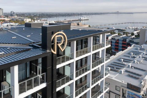 R Hotel Geelong - Accommodation Cairns 1