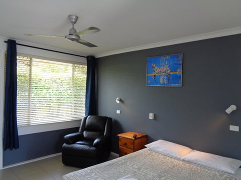 Aspley Sunset Motel - Accommodation Cairns 0