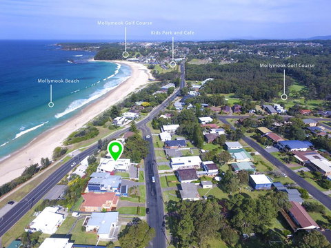 Atlantas, Mollymook Beach - Accommodation Cairns 3