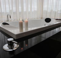 Aurora Cottages Bush Retreat - Accommodation Cairns