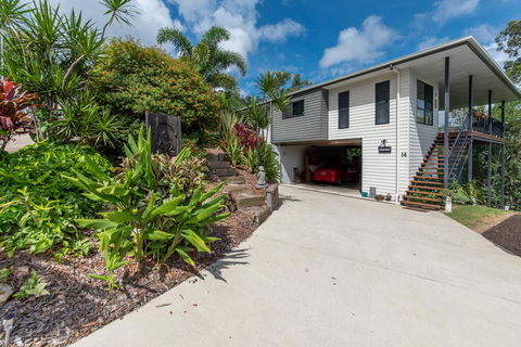 Austinmer - Cannonvale - Accommodation Cairns 1