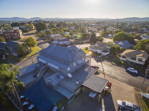 Australian Hotel - Gympie - Accommodation Cairns 1
