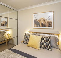 Avalanche 6 - Sophisticated style modern comfort with a central location - Accommodation Cairns