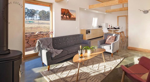 Avonside Alpine Estate Cabin 2 - Accommodation Cairns 3