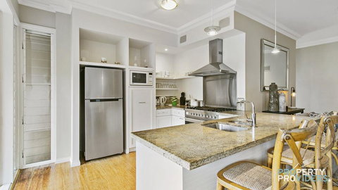 Awaba Aquatic - Footsteps To Balmoral Beach - Accommodation Cairns 2