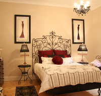 Azalea Cedar-Rose Barossa Valley Villa - Accommodation Cairns