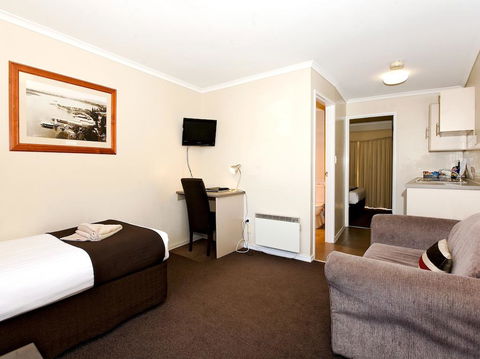 Ballarat Central City Motor Inn - Accommodation Cairns 2
