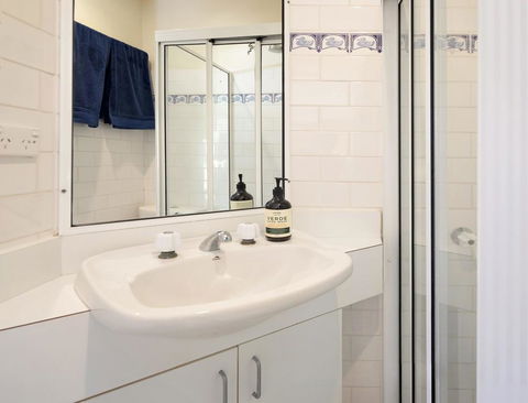 Banjo 33 - Accommodation Cairns 3