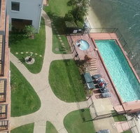 Banyandah Towers - Accommodation Cairns