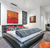 Barossa White House The West Wing - Accommodation Cairns