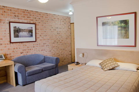 Baybrook Motor Inn - Accommodation Cairns 3