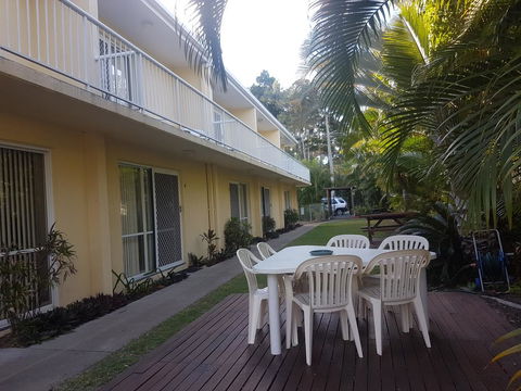 Bayshores Holiday Apartments - Accommodation Cairns 0
