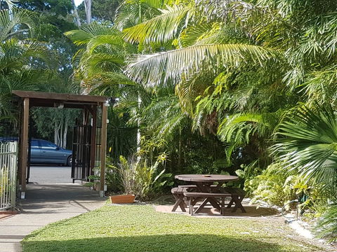 Bayshores Holiday Apartments - Accommodation Cairns 2