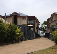 Beach House Apartment 1 - Accommodation Cairns