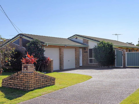 Beach Paradise @ Anna Bay - Accommodation Cairns 3