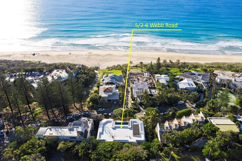 Beach Views & Breezes, Sunshine Beach - Accommodation Cairns 1