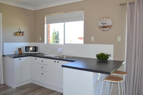 Rio Rita Ocean View Apartments - Accommodation Cairns 3