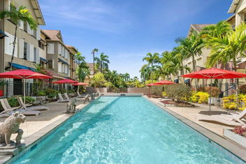 Reef Apartment Cairns with Accommodation Cairns