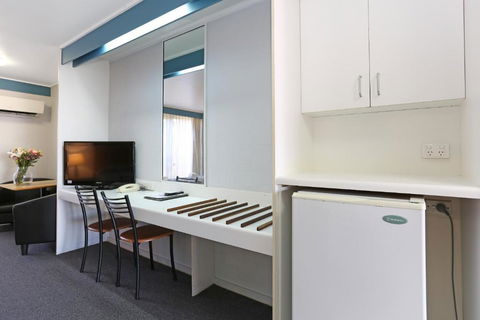 Reef Resort Motel - Accommodation Cairns 1