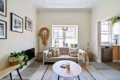 Relaxed Coogee Coastal Living With Ocean Views - Accommodation Cairns 1
