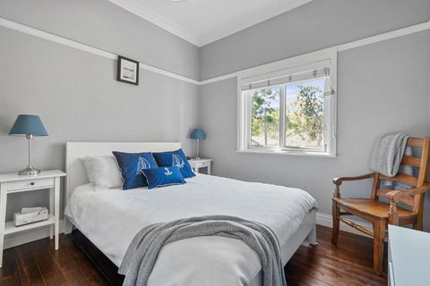 Relaxing Retreat On Earle St, Cremorne Near Attractions - Accommodation Cairns 2