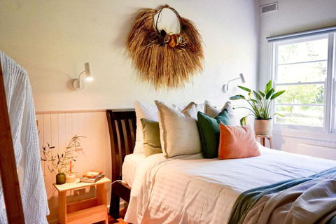 River Lea Cottage - Accommodation Cairns 0