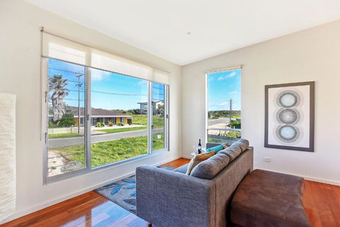 Riversea Goolwa Beach House - Accommodation Cairns 1