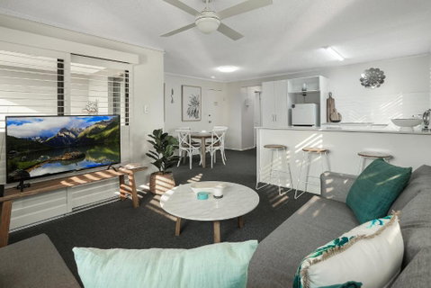 Riverside Location, Noosa Sound - Accommodation Cairns 1