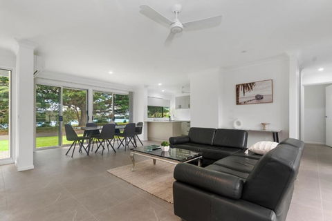 Riverside Serenity - Accommodation Cairns 2