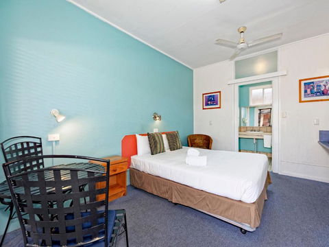 Riviera Motel Bundaberg - Accommodation Cairns 2