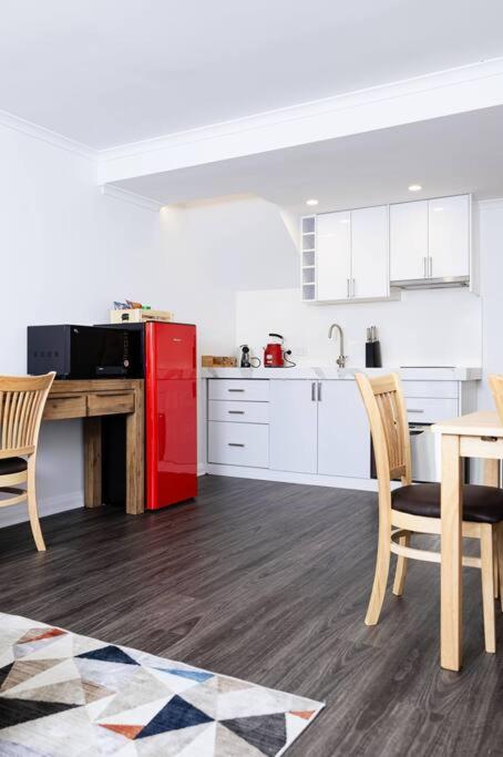 Salamanca Getaway Battery Point - Accommodation Cairns 0