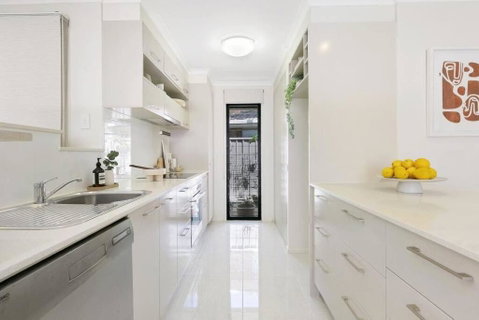 Riviera Road Miami - 4BRM Dual Villa - Accommodation Cairns 3