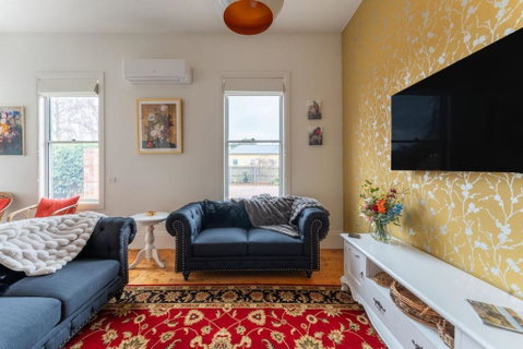 Rose Villa Heritage Home With Parking & WiFi - Accommodation Cairns 3