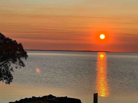 Rosebay Water Front 4 Bd Home - Accommodation Cairns 2
