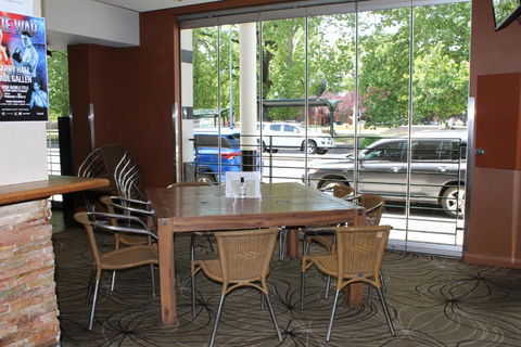 Royal Hotel Orange - Accommodation Cairns 3