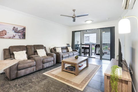Royal Pavilions 8 - Accommodation Cairns 2