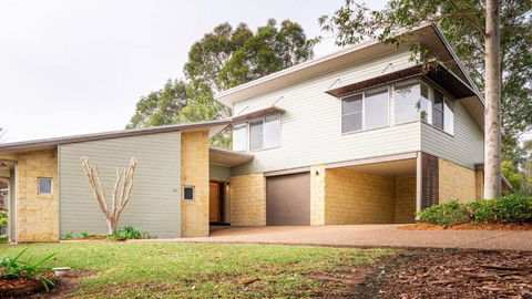 RUST - Accommodation Cairns 2