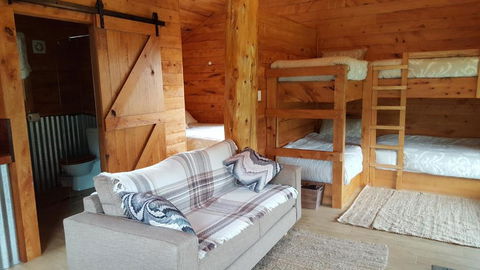 Rustic Hut Bush Retreat - Accommodation Cairns 2