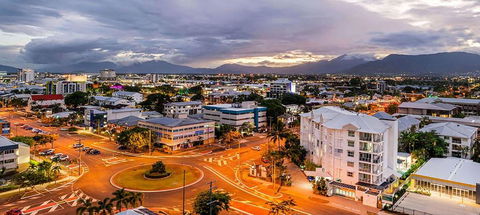 Rydges Esplanade Resort Cairns - Accommodation Cairns 2