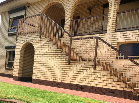 SA House - Accommodation Cairns 1