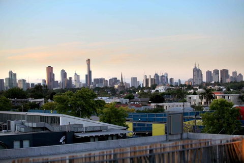 Saint George - The Townhouse - Accommodation Cairns 0