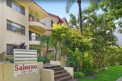 Salerno - Hosted By Burleigh Letting - Accommodation Cairns 1