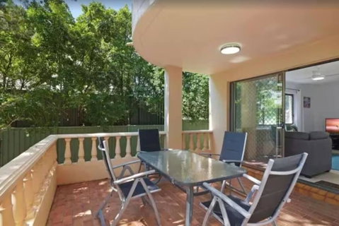 Salerno - Hosted By Burleigh Letting - Accommodation Cairns 2